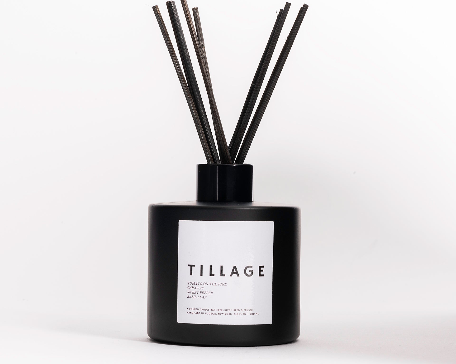 200 ml reed diffusers in a black circular glass vessel.  Profile Description: Fresh herbs with raw vegetables + subtle moss and spice  Notes: Thick Stemmed Vines, Oak Moss, Basil, Tomato, Turned Earth, Sweet Pepper